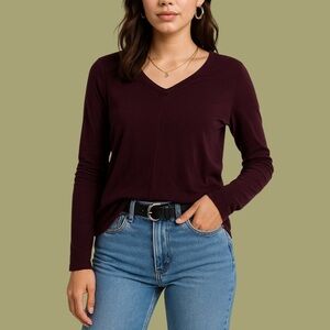 Jones New York Black Long Sleeve V-Neck Top – Size M
